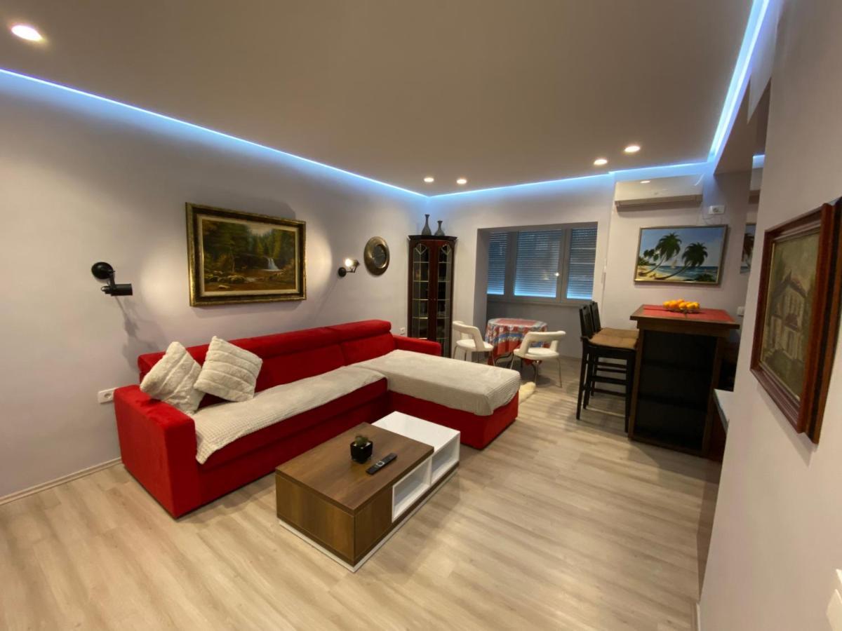 Your In Apartament *